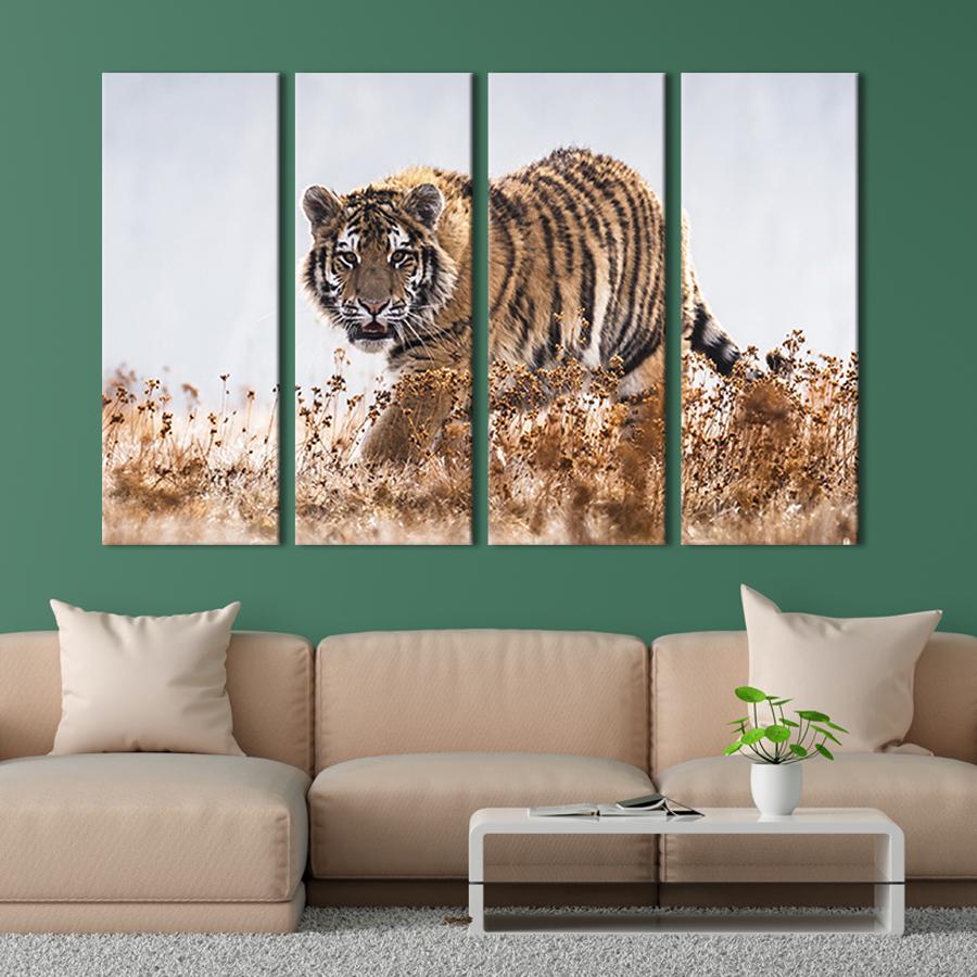 Модульная картина на холсте Полиптих Тигр в полевых цветах 149x93 см (183-41)