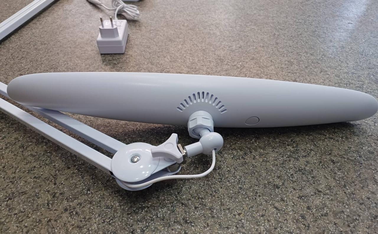 Лампа бестеневая на струбцене 18 Вт Белый (ALMD-4) - фото 8