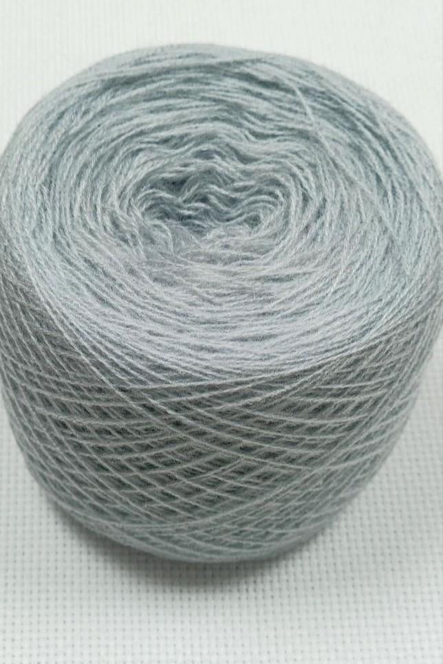 Нитки акрилові для вишивки 5 г Світло-сірий 351 Нитки акрилові для вишивки 5 г Світло-сірий 351