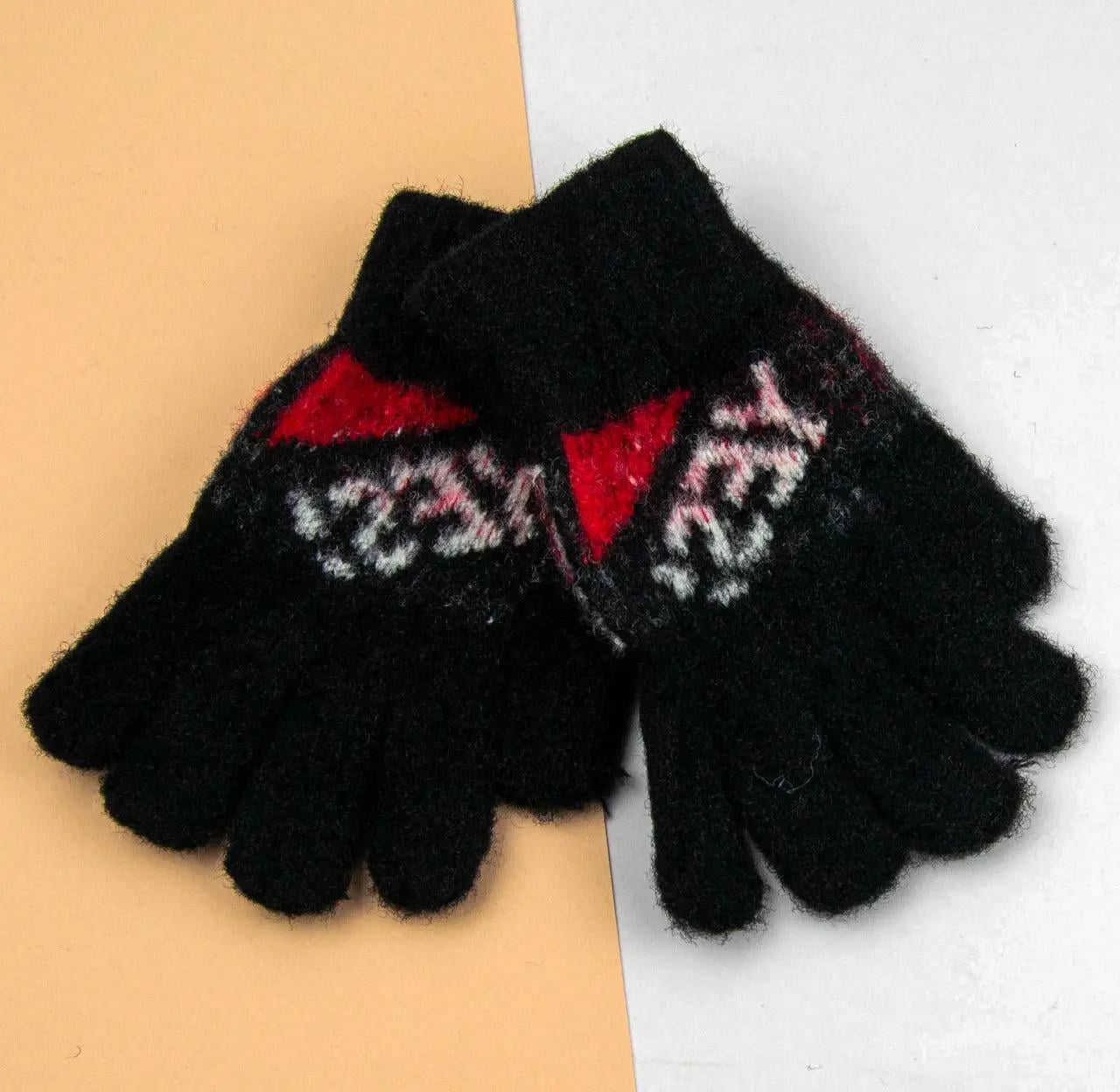 Детские перчатки 5-8 лет размер 14 Черный (24-25-109) Детские перчатки 5-8 лет размер 14 Черный (24-25-109)