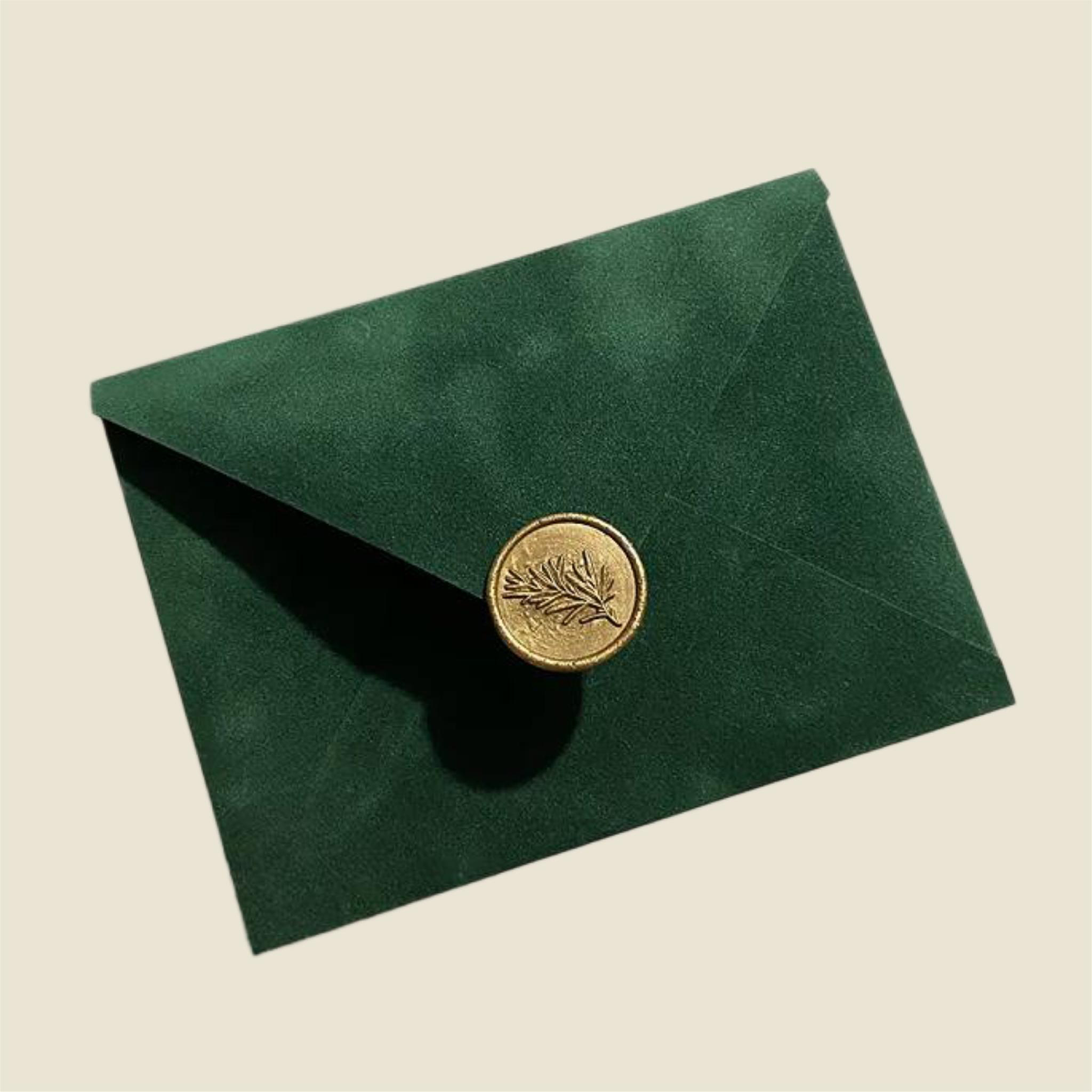 Конверт оксамитовий без підкладки 15х11 см на клейкій застібці з печаткою Зелений (2073768861)