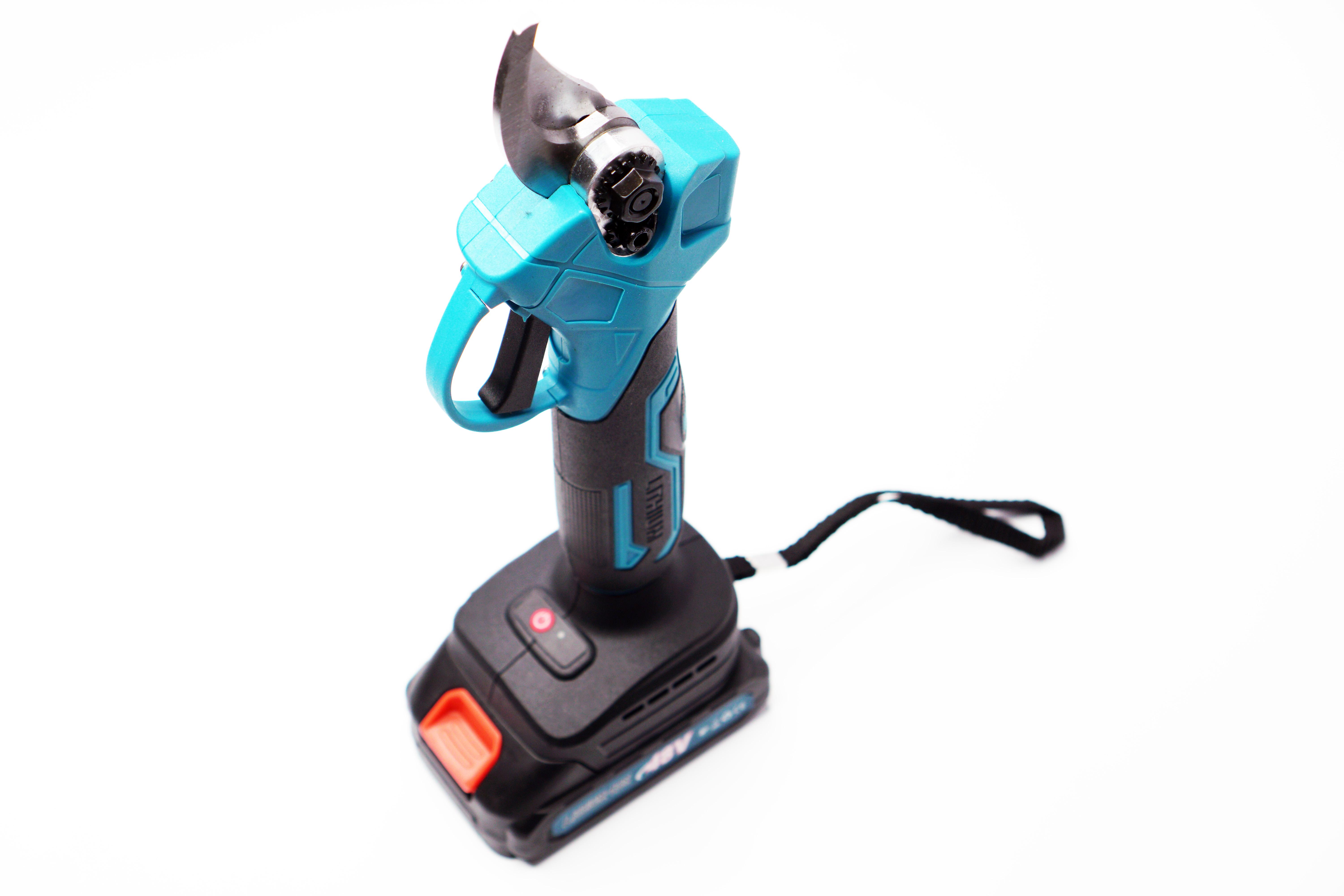 Секатор садовий акумуляторний для обрізки дерев кущів гілок 2 акумулятори в кейсі - фото 2 Секатор садовий акумуляторний для обрізки дерев кущів гілок 2 акумулятори в кейсі - фото 2