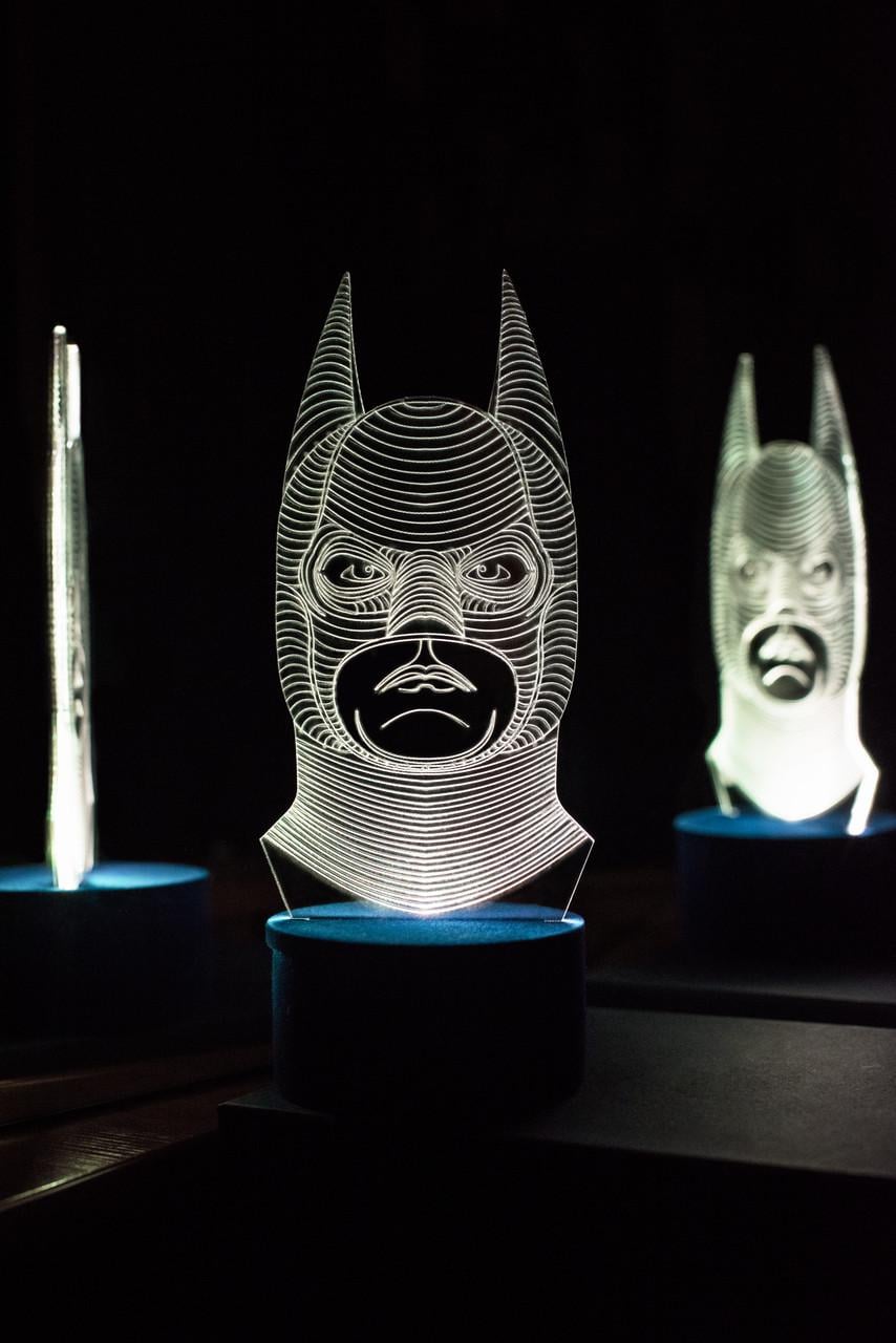 3D-нічник Бетмен голова кілька підсвіток/на батарейках/220V (1063824216) 3D-нічник Бетмен голова кілька підсвіток/на батарейках/220V (1063824216)