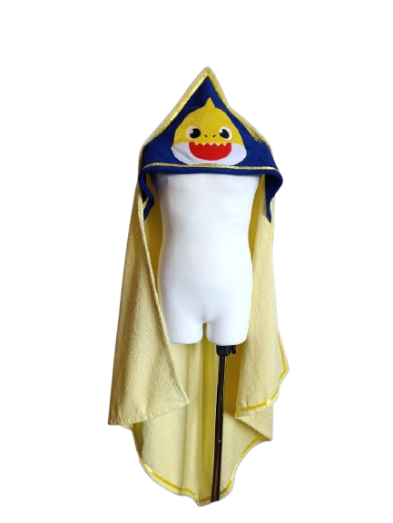 Полотенце детское с капюшоном акулочек 1х1 м желтое (02234)