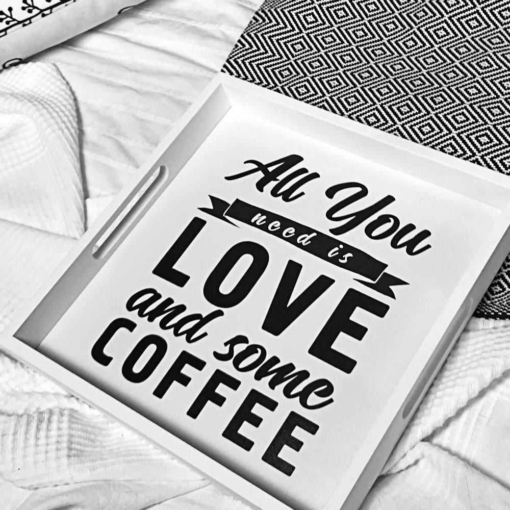 Таця дерев’яна з принтом All you need love and some coffee Таця дерев’яна з принтом All you need love and some coffee