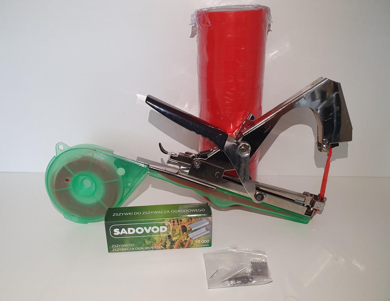 Степлер для подвязки Tapetool с лентой 20 шт. 130 мкр и скобами 10000 шт. - фото 2 Степлер для подвязки Tapetool с лентой 20 шт. 130 мкр и скобами 10000 шт. - фото 2