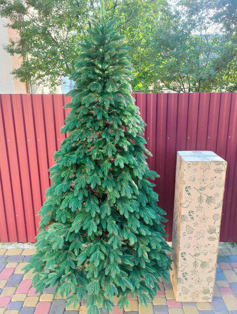 Ялинка лита Швейцарська штучна зелена 230 см з підставкою в коробці (26313376) - фото 1 Ялинка лита Швейцарська штучна зелена 230 см з підставкою в коробці (26313376) - фото 1