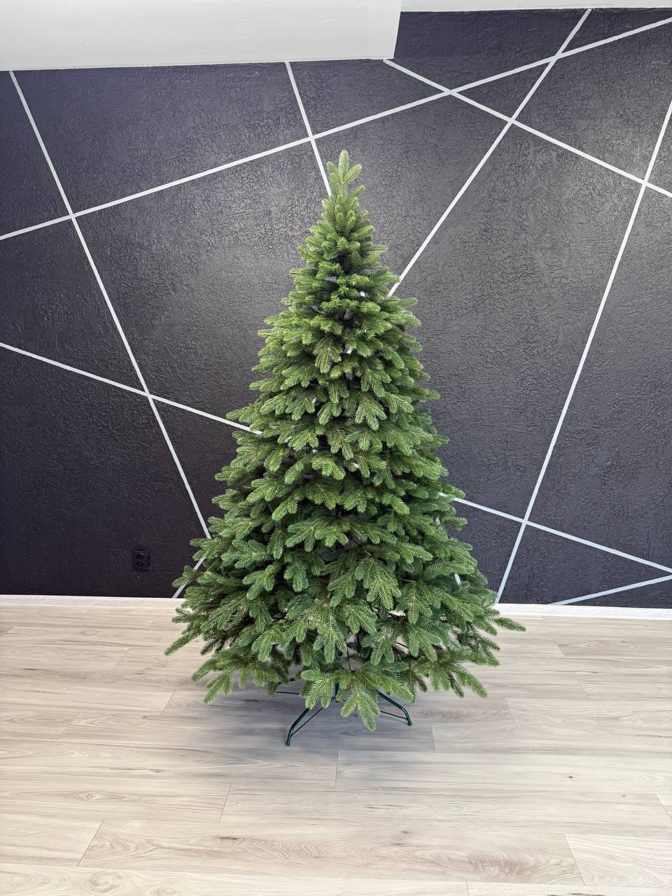Искусственная елка литая Royal VIP 1,9 м с металлической подставкой Зеленый (YLN3211)