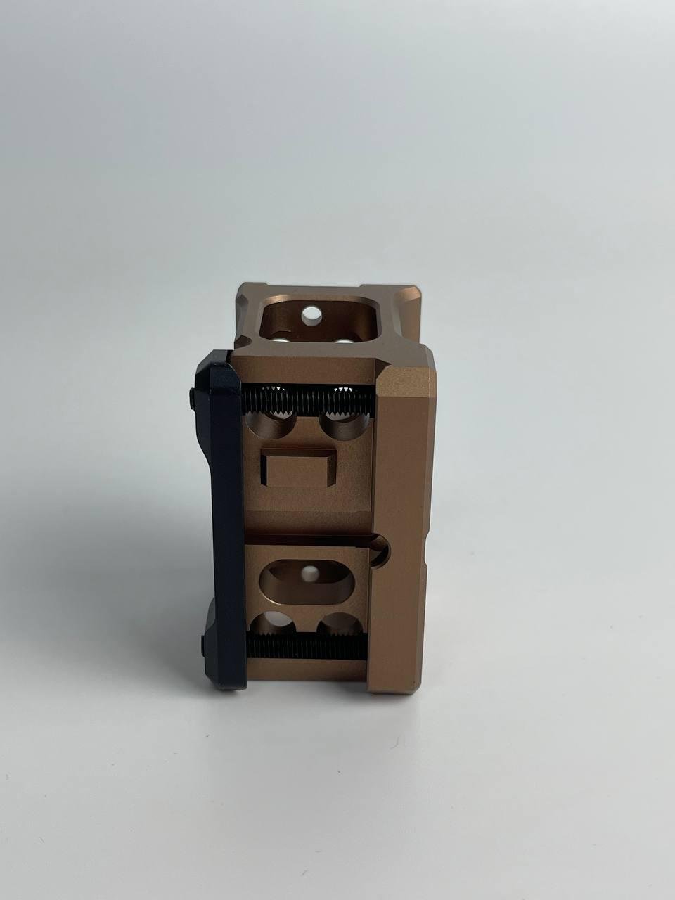 Крепление Unity Tactical Micro Mount Золотой (42129) - фото 4 Крепление Unity Tactical Micro Mount Золотой (42129) - фото 4