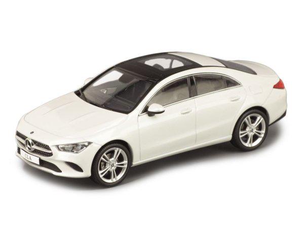 Модель автомобиля 1:43 Mercedes-Benz CLA-Class С118 White (B66960470)