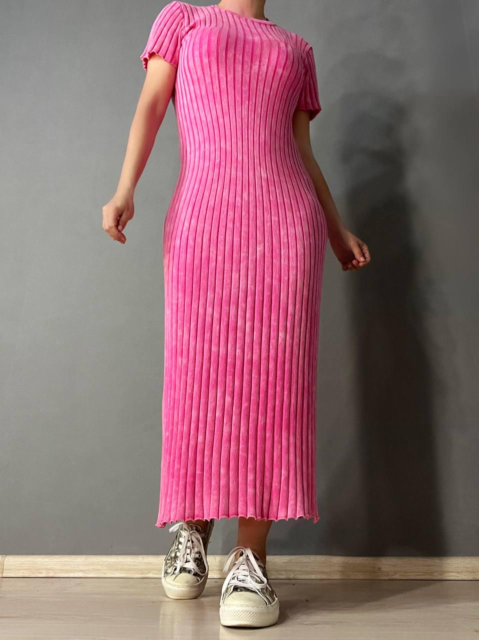 Платье женское Fashion 3042 длинная трапеция трикотажное в рубчик OS Розовый (26404735) - фото 1 Платье женское Fashion 3042 длинная трапеция трикотажное в рубчик OS Розовый (26404735) - фото 1