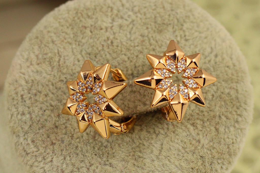 Серьги Xuping Jewelry Полярная звезда 1,8 см Золотистый (33731023)