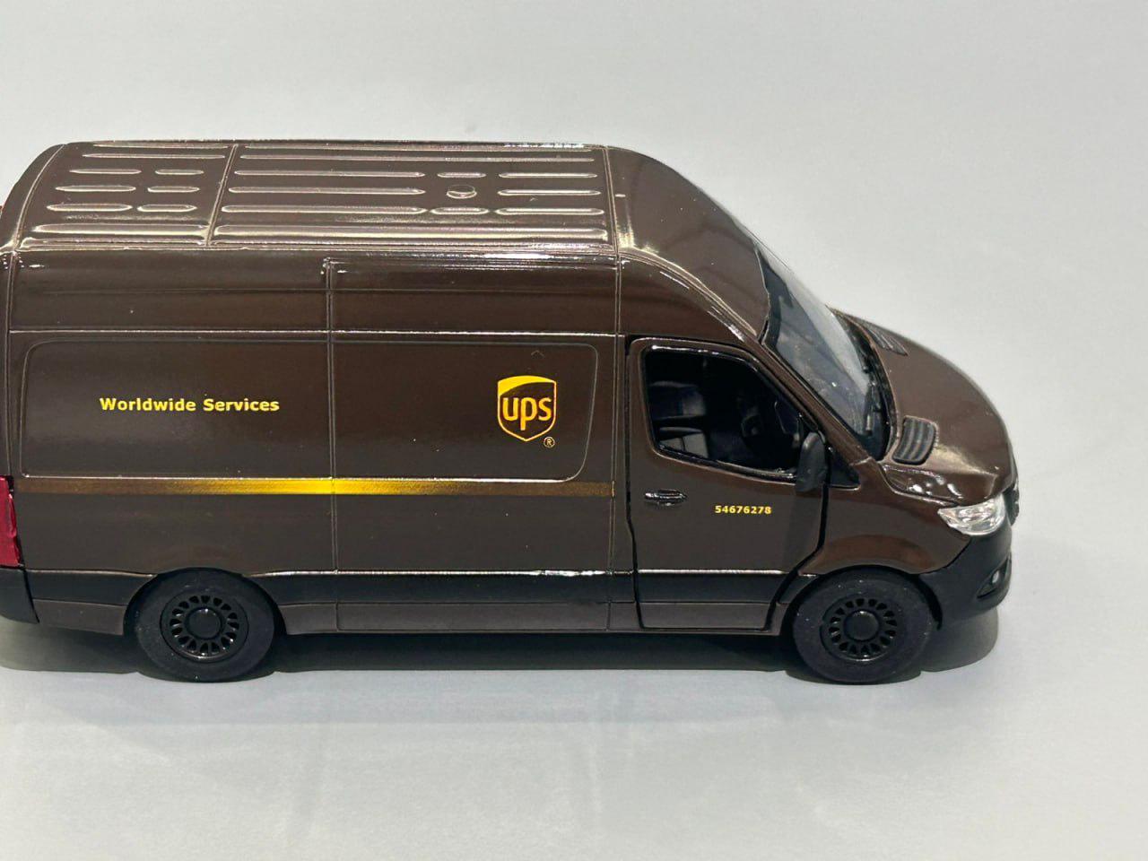 Іграшкова машинка Kinsmart Mercedes-Benz Sprinter UPS інерційна 1:48 Коричневий (KT5430W) - фото 6 Іграшкова машинка Kinsmart Mercedes-Benz Sprinter UPS інерційна 1:48 Коричневий (KT5430W) - фото 6