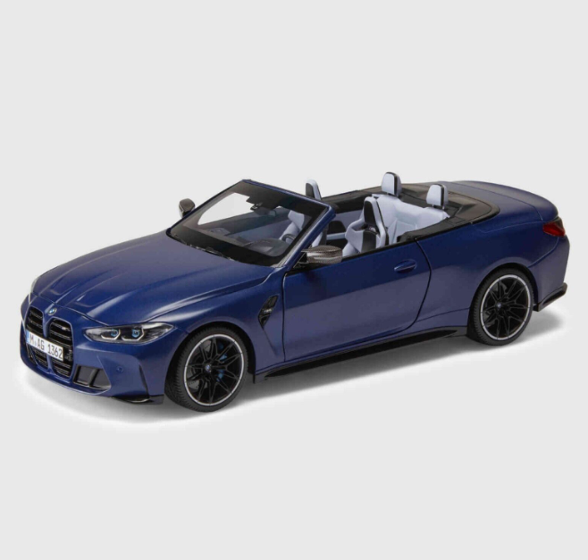 Модель автомобиля BMW 1:18 M4 G83 Cabrio Blue Metallic (80435A51951)