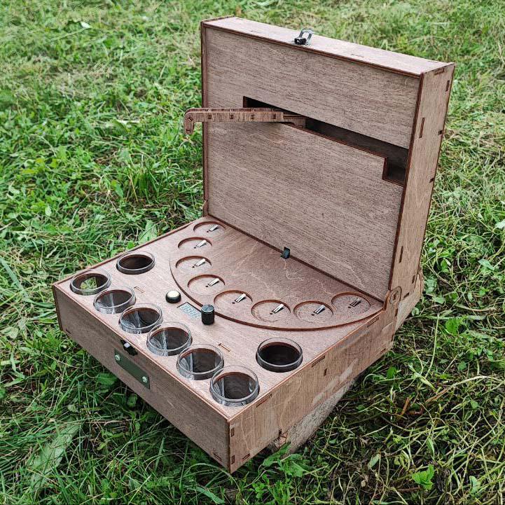 Наливатор алкогольний SHOP-PAN для напоїв на 8 чарок (SP00388) - фото 3 Наливатор алкогольний SHOP-PAN для напоїв на 8 чарок (SP00388) - фото 3