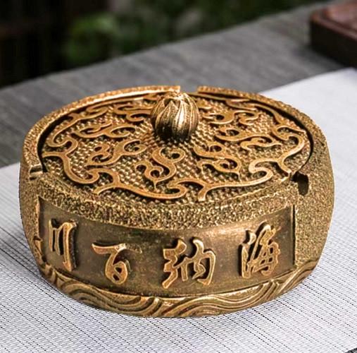 Попільничка настільна кругла з кришкою для цигарок та дрібної біжутерії (Код1585) Попільничка настільна кругла з кришкою для цигарок та дрібної біжутерії (Код1585)