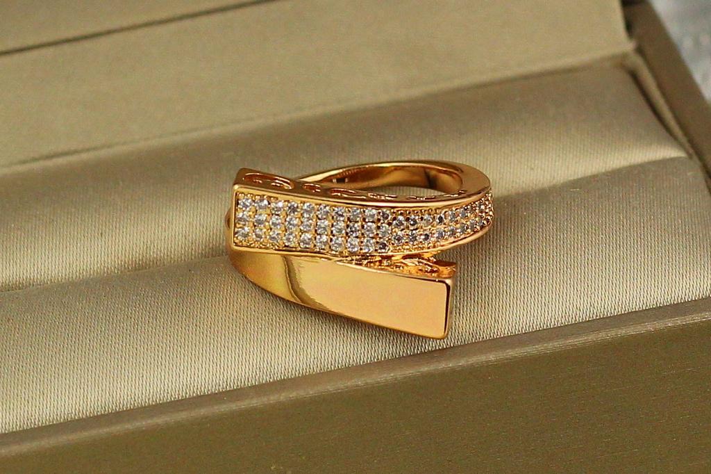 Кольцо Xuping Jewelry Единение р. 16 Золотистый (1738049602) Кольцо Xuping Jewelry Единение р. 16 Золотистый (1738049602)