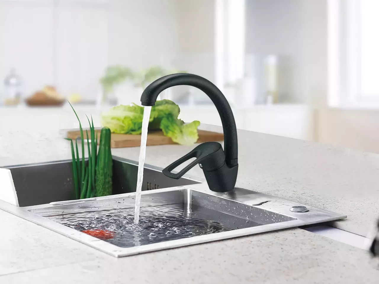 Змішувач для кухні Wezer YUB4-181 Black (SQ-1036628) - фото 2