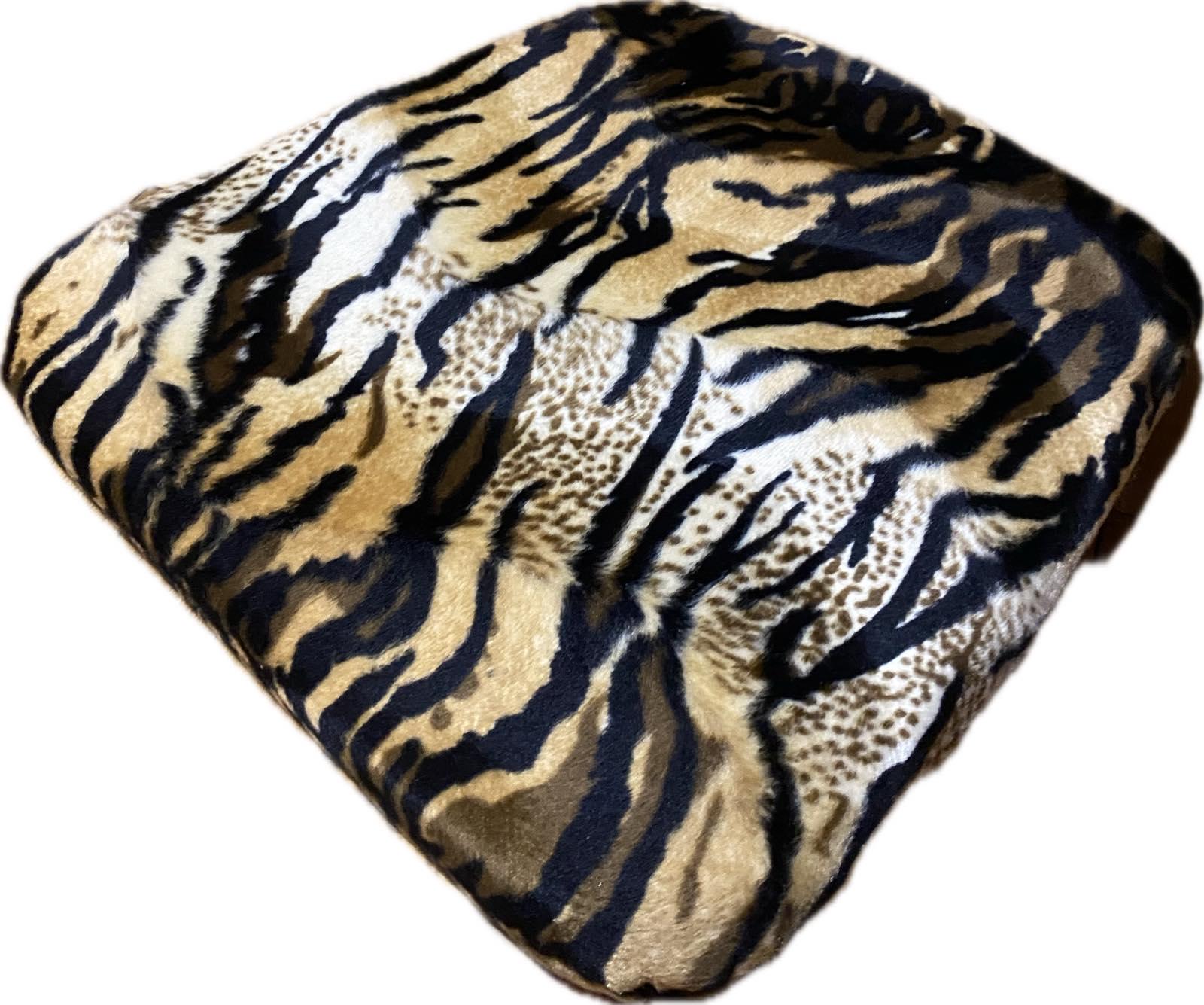 Подушка на стілець 37x37 см Леопардовий (13940670)