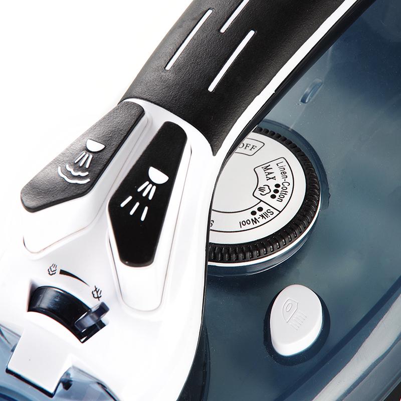 Утюг паровой Metec IR-10CBB 2200 Вт (700310) - фото 3 Утюг паровой Metec IR-10CBB 2200 Вт (700310) - фото 3