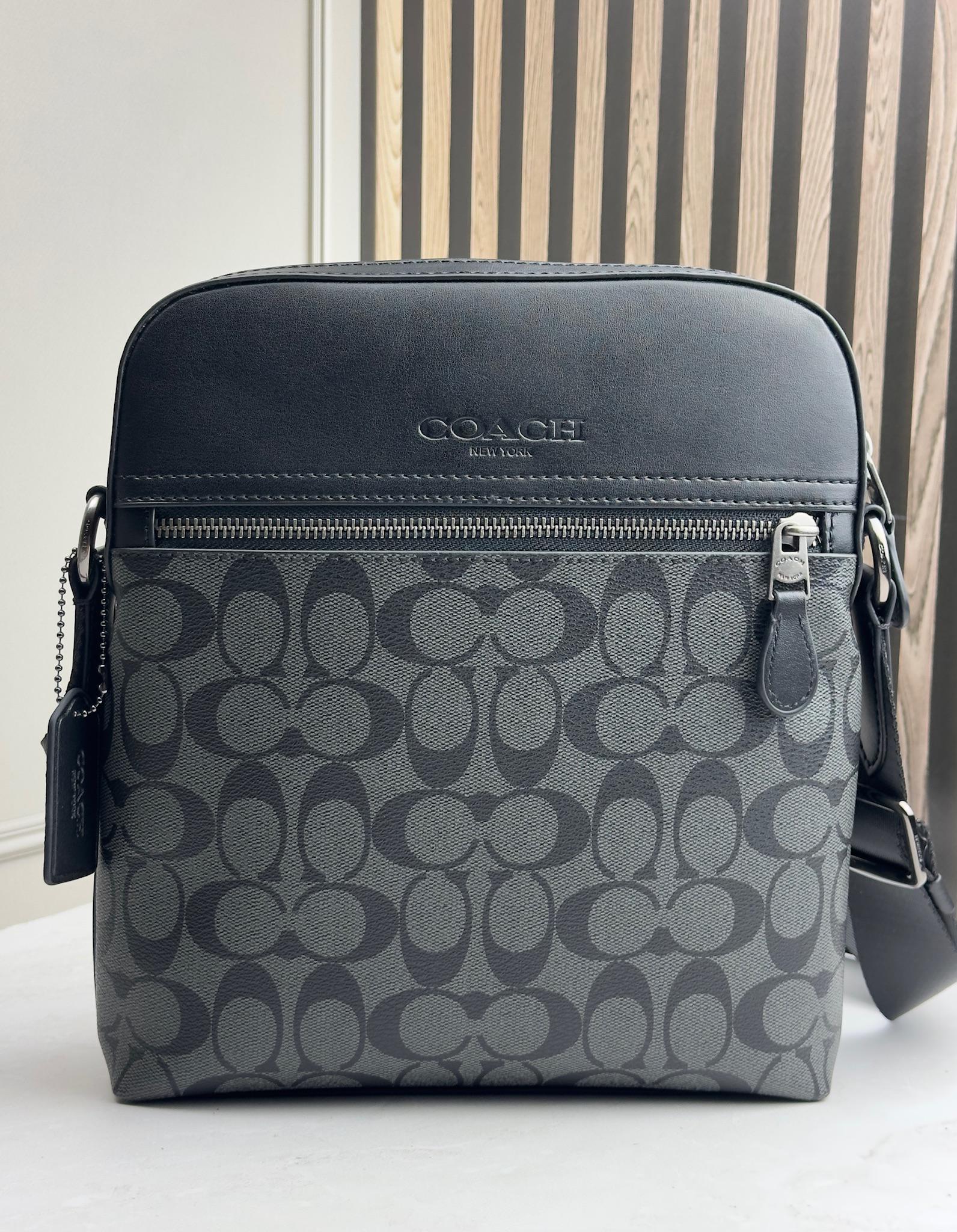 Сумка чоловіча шкіряна Coach Houston Flight Bag In Signature Canvas