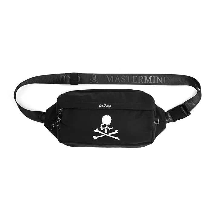 Сумка банака Mastermind Japan X Wild Things Sling Bag