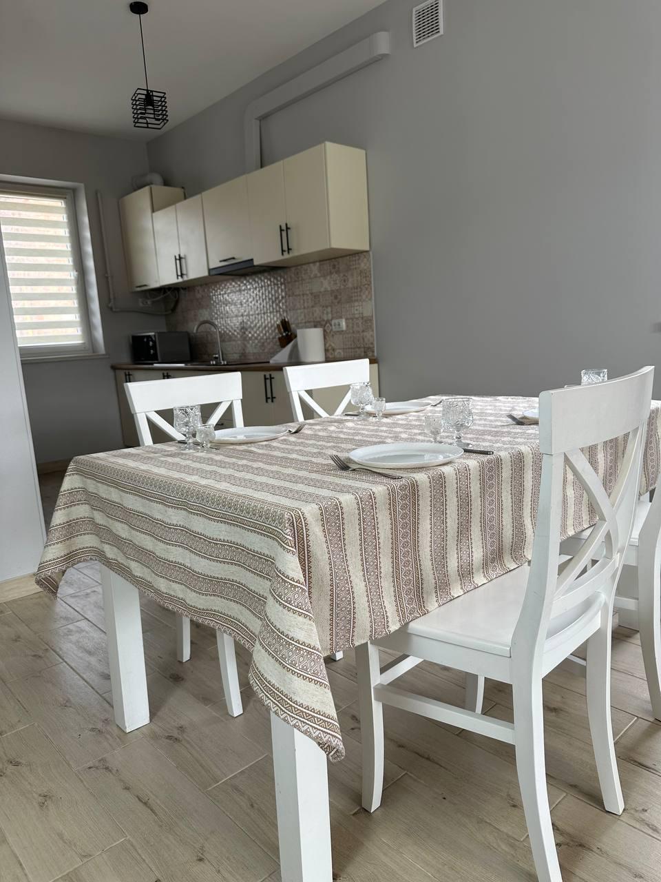 Скатертина лляна Український орнамент прямокутна 200x145 см Прем'єр бежевий (40030-p3)