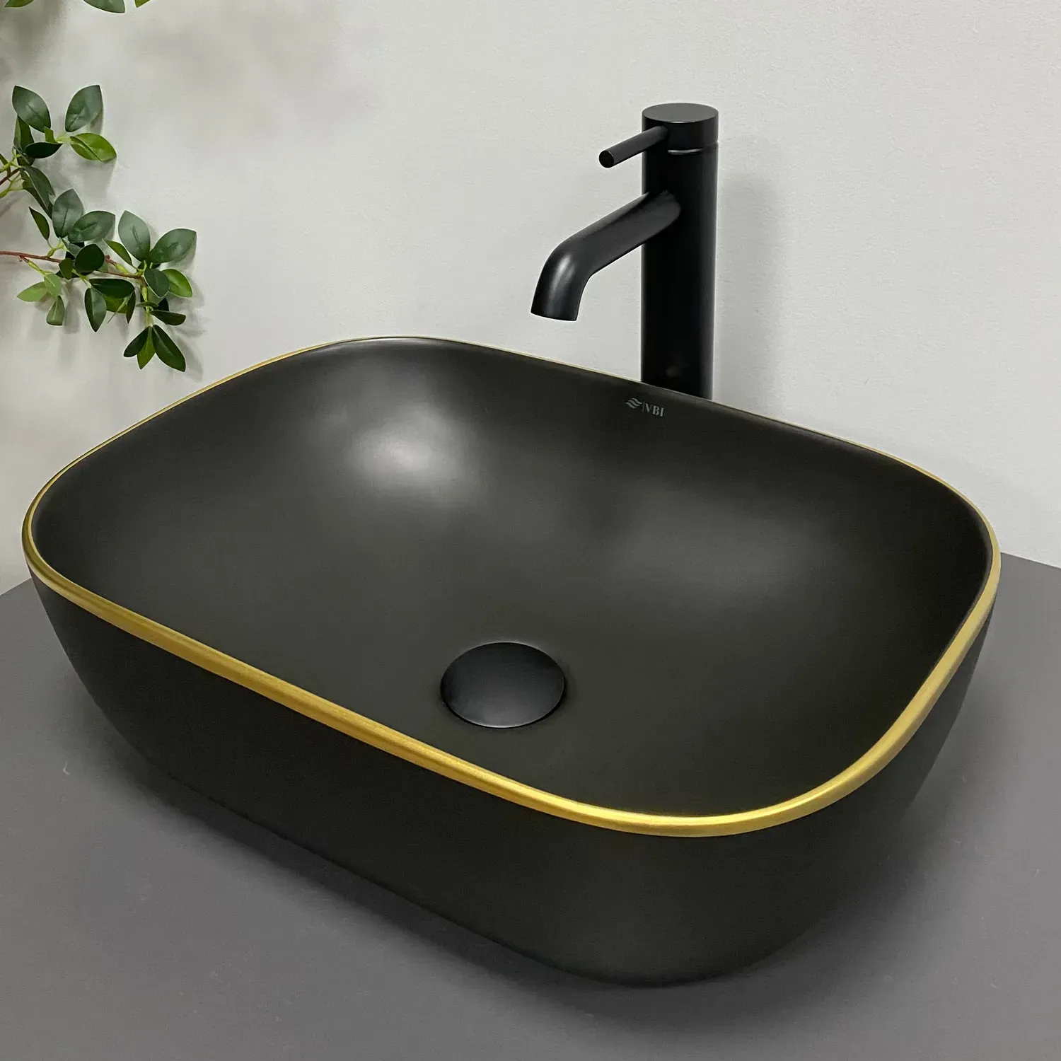 Раковина накладная VBI Ravenna Gold Edge 460х330 прямоугольная без перелива Черный матовый (VBI-011228)