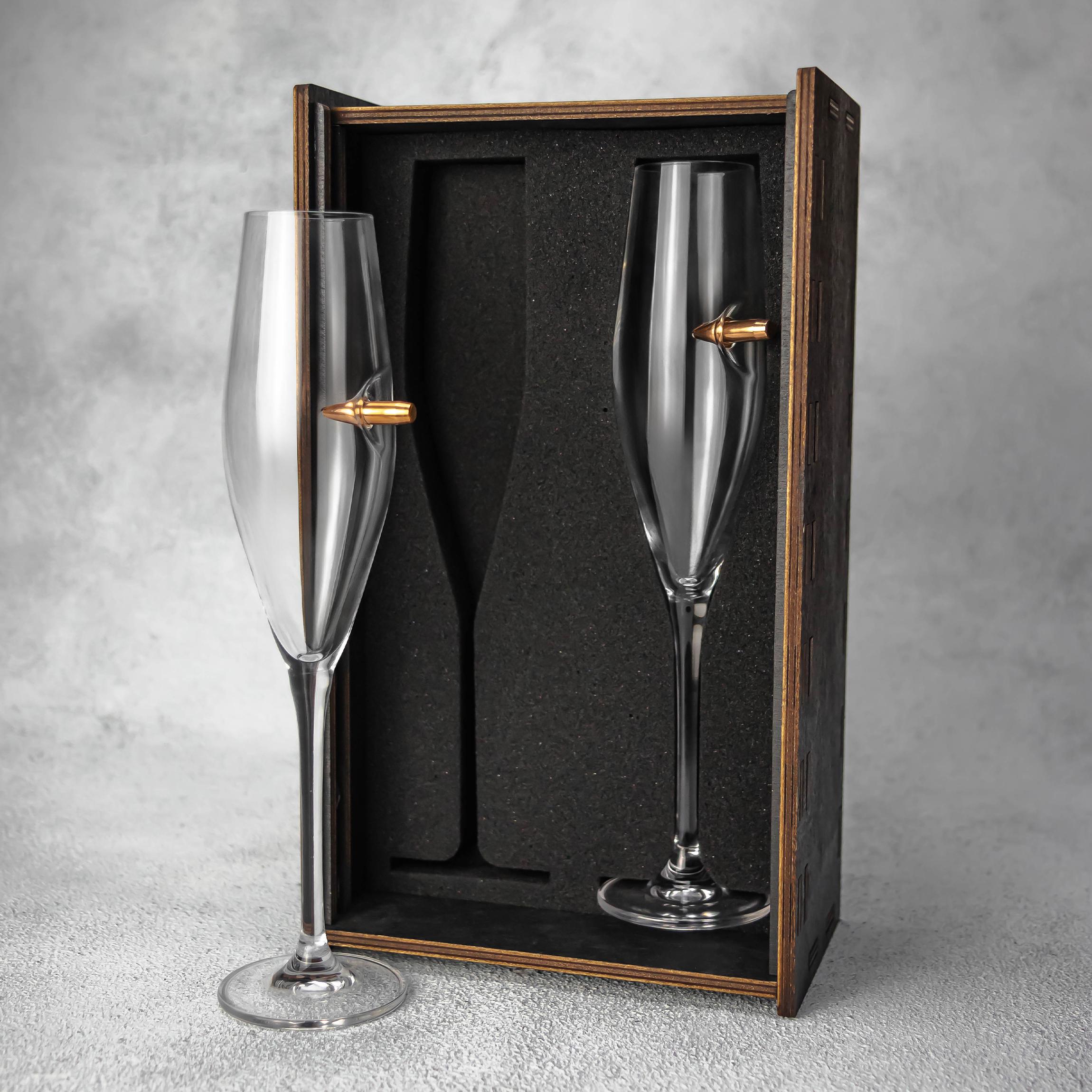 Келихи для шампанського VSKLO з кулею 350 мл 2 шт. (31548673)