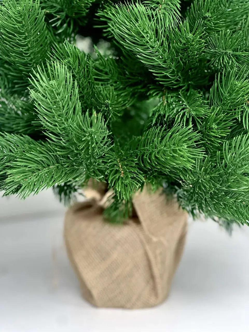 Елка искусственная литая SGH Pine Mini в мешковине 70 см Зеленый - фото 3