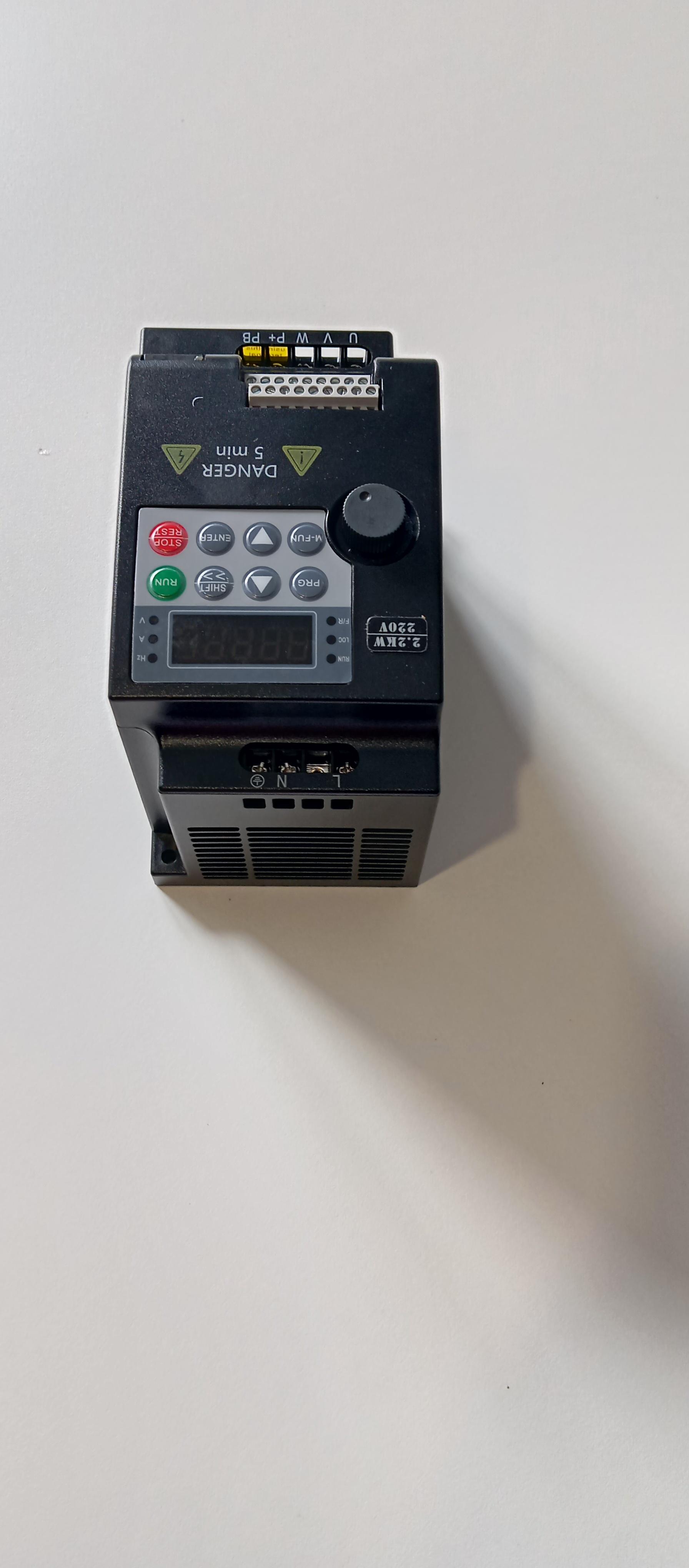 Перетворювач частотний 2,2 кВт 220-220V - фото 7 Перетворювач частотний 2,2 кВт 220-220V - фото 7