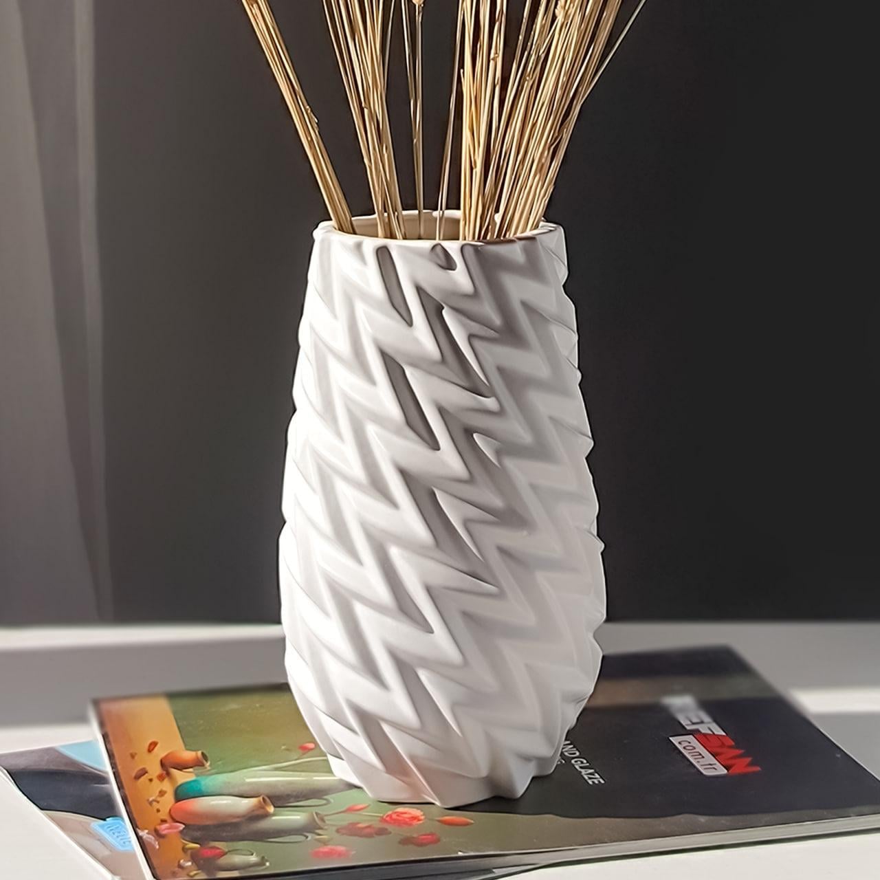 Ваза Nana ceramics керамическая настольная Rezon Origami 23 см Белый (2687618030)
