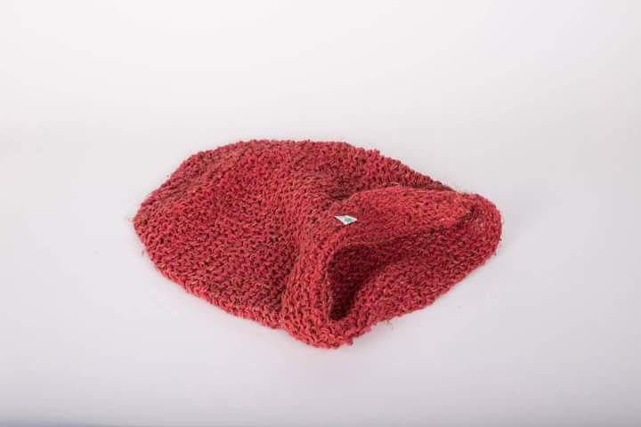 Шапка из конопли Красный (9130558)