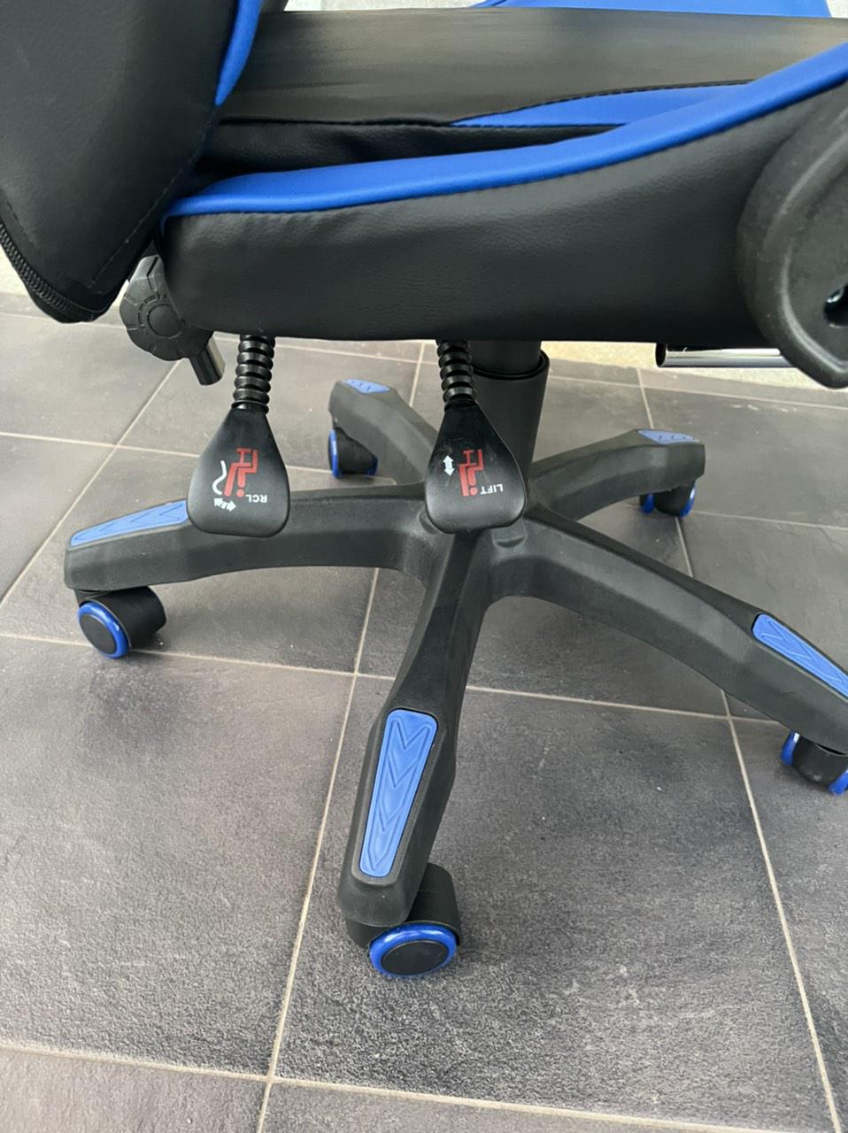 Крісло геймерське Prestige 730 Чорно-синій - фото 9 Крісло геймерське Prestige 730 Чорно-синій - фото 9