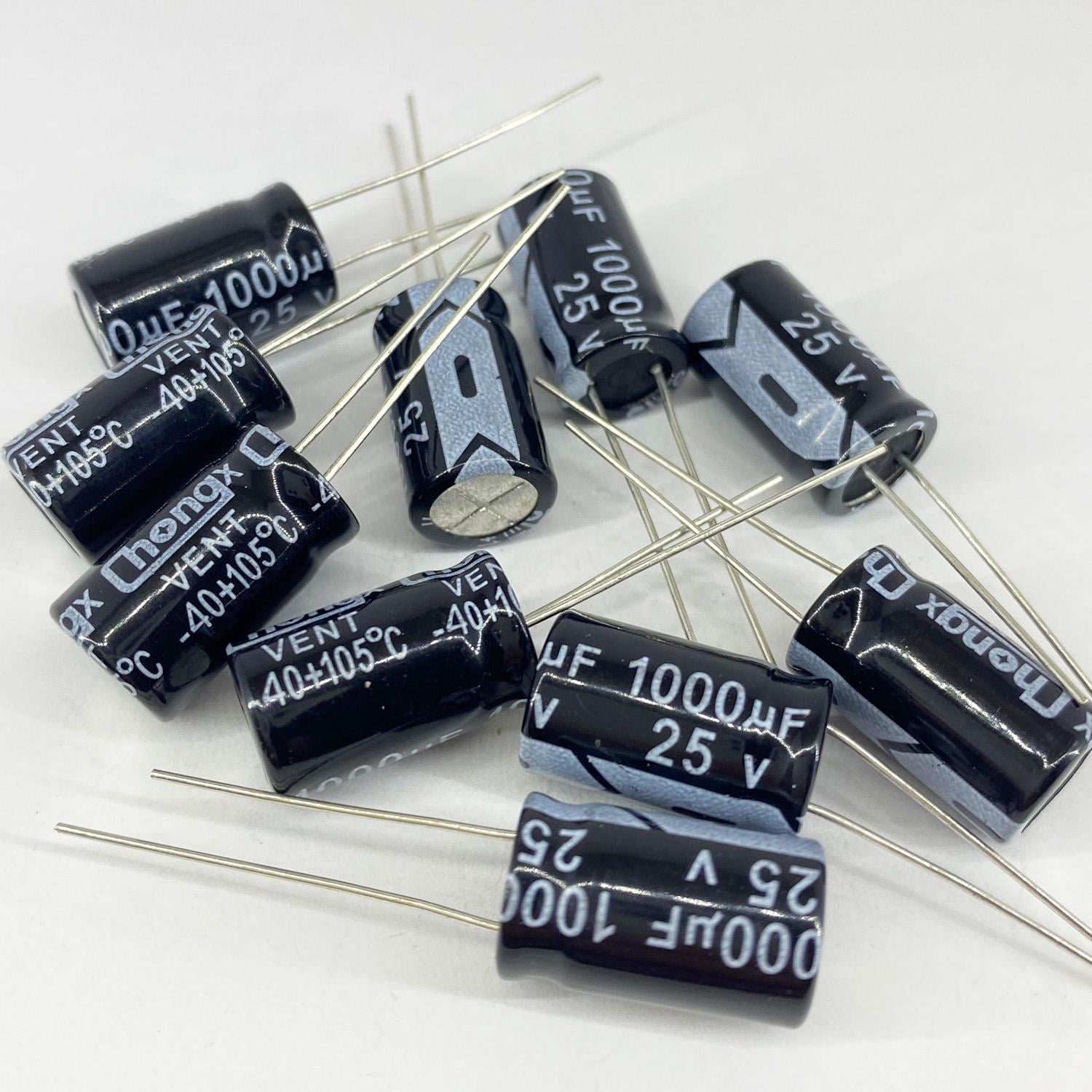 Электролитические конденсаторы ChongX 1000 мкф 25V 17x10 мм 105 °C (2361)
