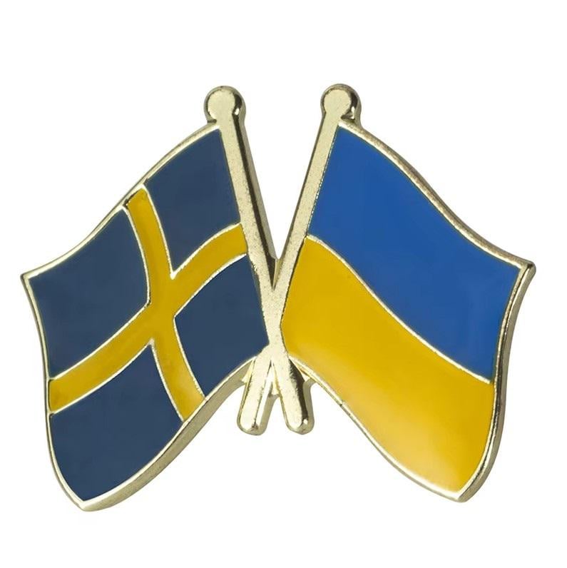 Значок-пін подвійний friendship flag Україна-Швеція
