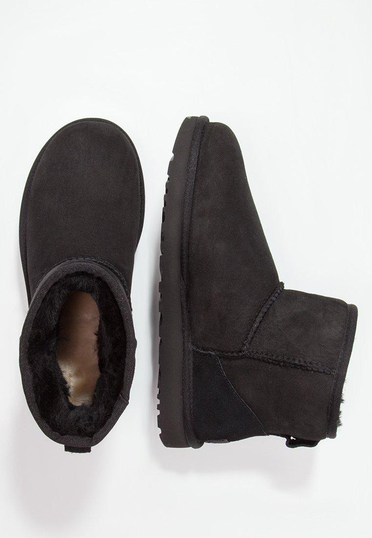 Уггі жіночі UGG Classic Mini II р. 39 Black (1016222) - фото 3