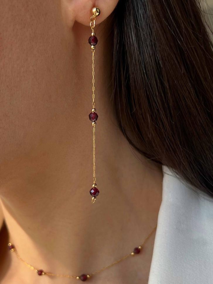 Серьги с камнем гранат (5658)