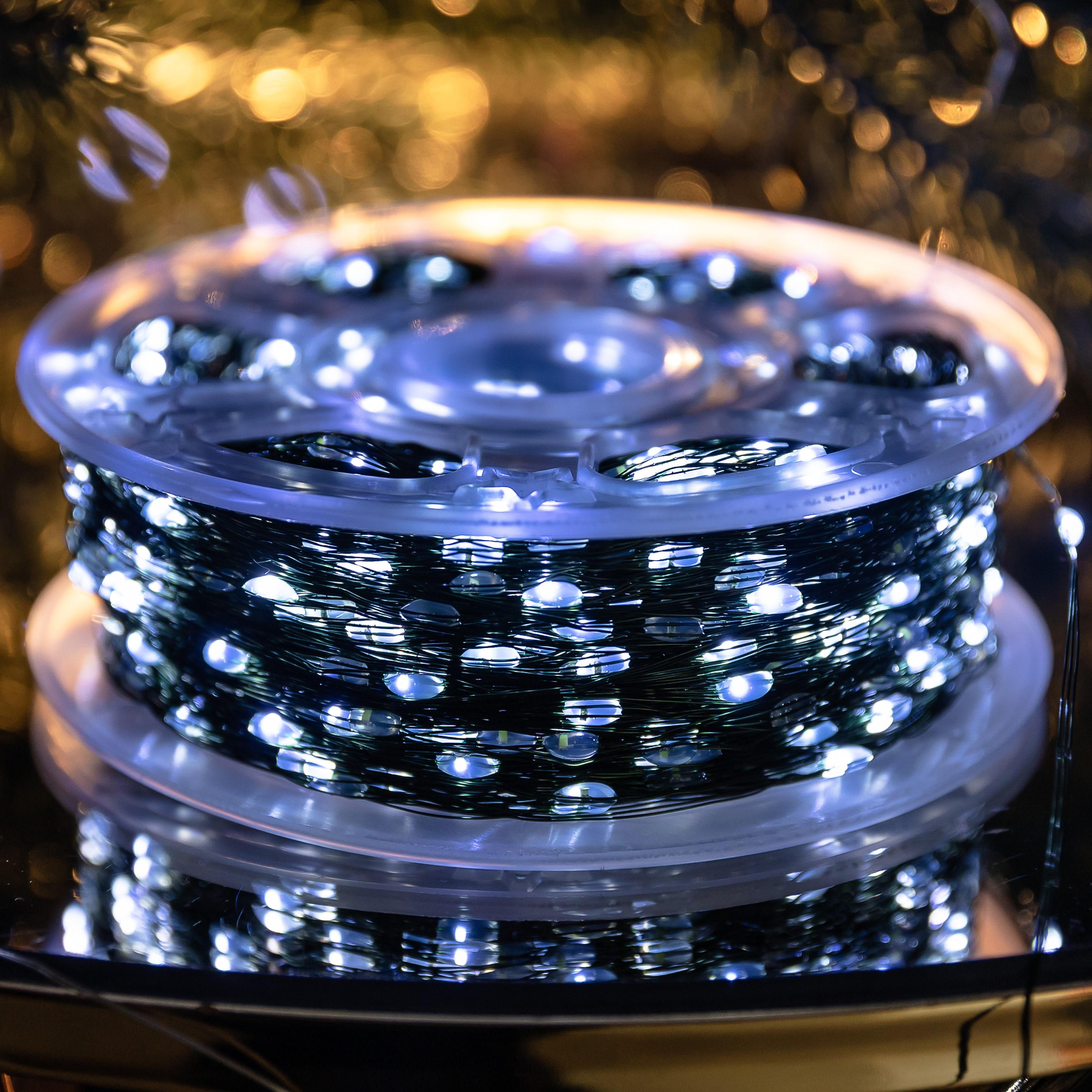 Гірлянда нитка GarlandoPro 2000L200MGW Роса 2000 LED 200 м з пультом від мережі Білий (118-107-2000L200MGW) - фото 1 Гірлянда нитка GarlandoPro 2000L200MGW Роса 2000 LED 200 м з пультом від мережі Білий (118-107-2000L200MGW) - фото 1