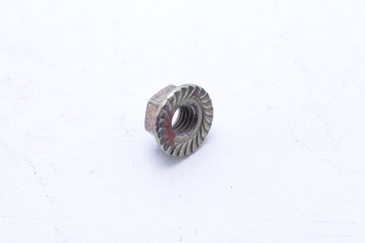 Гайка нижнього редуктора фіксації ножа мотокоси Expert BC-330 (28458576) - фото 2 Гайка нижнього редуктора фіксації ножа мотокоси Expert BC-330 (28458576) - фото 2