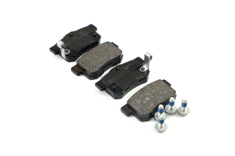 Тормозные колодки дисковые ABS Honda Accord/Civic/legend задние (36712)