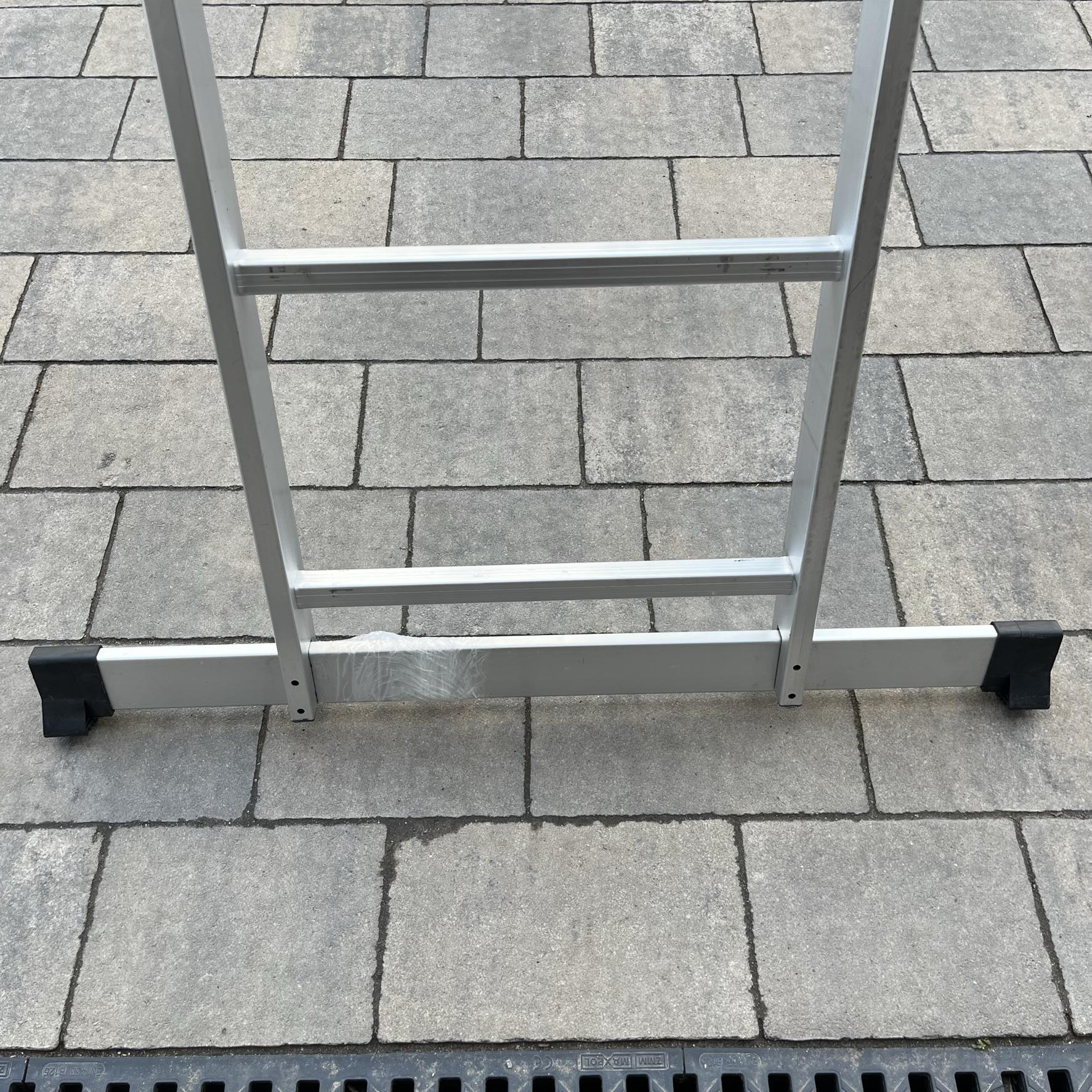 Лестница 3-секционная универсальная Higher 3х10/6,45 м - фото 9 Лестница 3-секционная универсальная Higher 3х10/6,45 м - фото 9