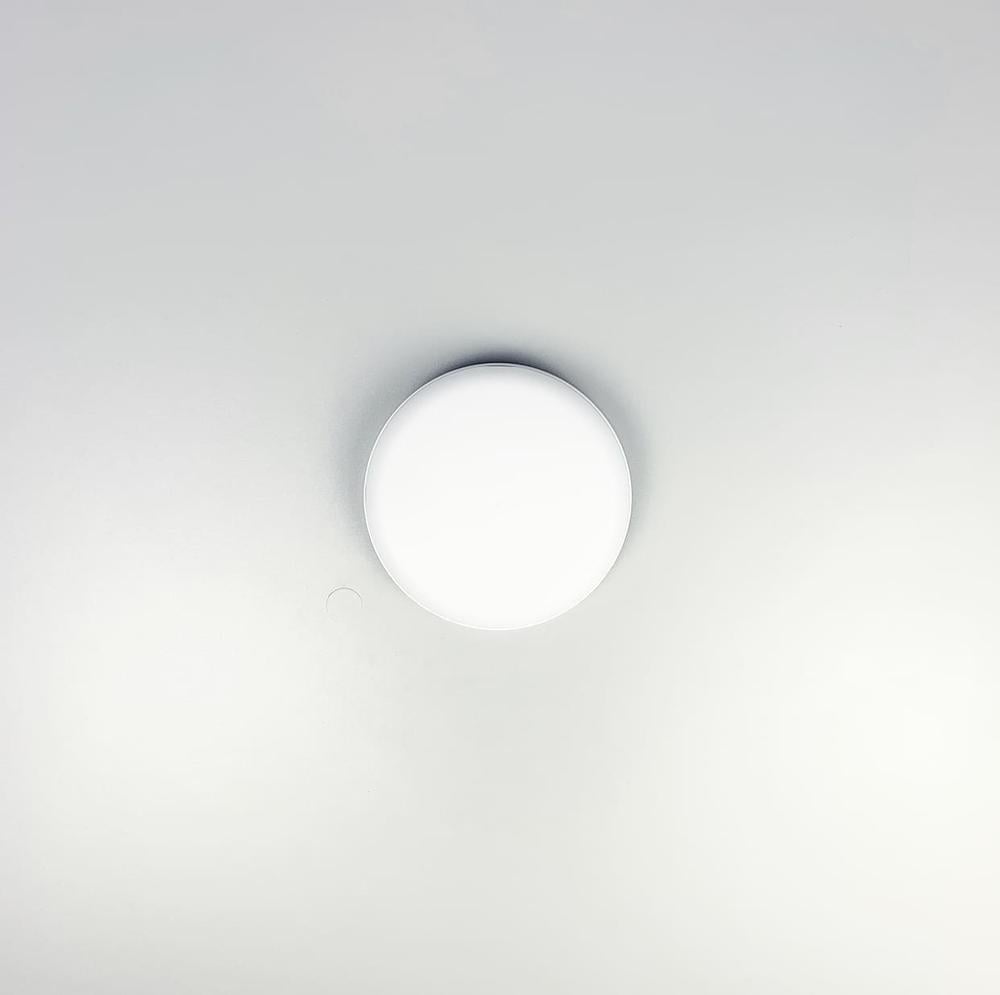 Накладной светильник круглой формы d 15 см (18002 RO) - фото 1 Накладной светильник круглой формы d 15 см (18002 RO) - фото 1