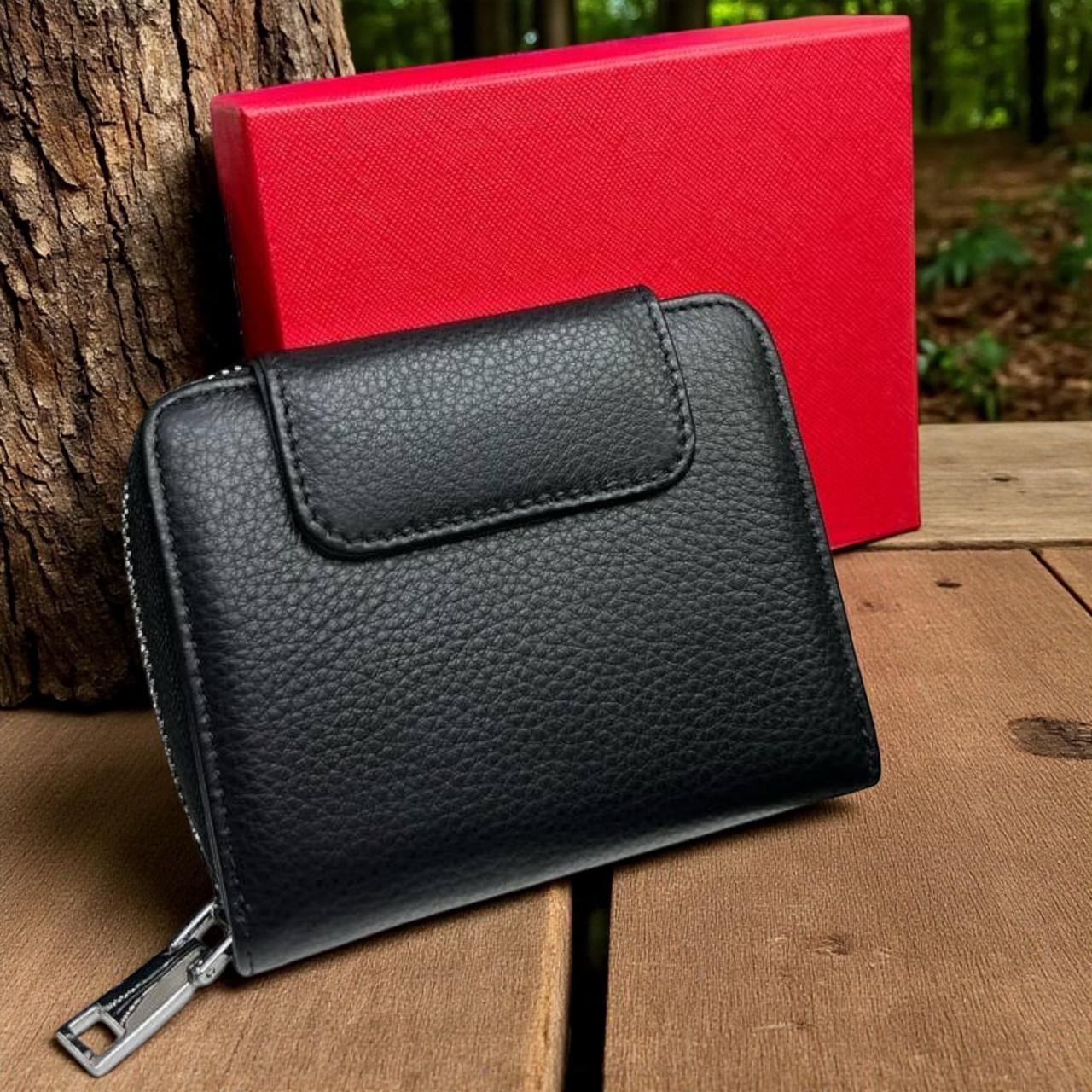 Кошелек кожаный женский в коробке на магните из натуральной кожи 12х10 см Черный (2350867656) Кошелек кожаный женский в коробке на магните из натуральной кожи 12х10 см Черный (2350867656)