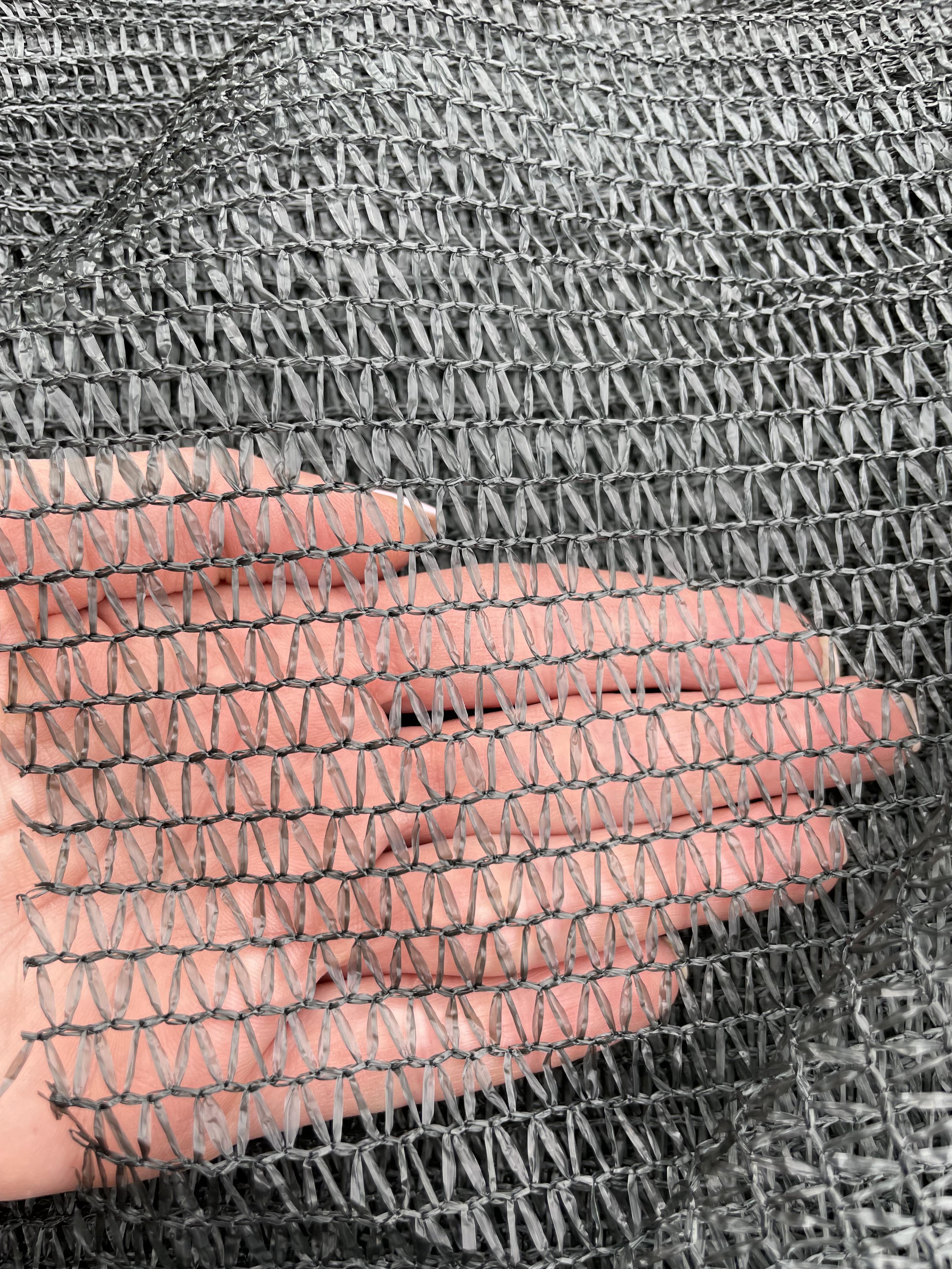 Сетка затеняющая Biotol Solar 40% 30 г/м2 2х20 м - фото 3 Сетка затеняющая Biotol Solar 40% 30 г/м2 2х20 м - фото 3