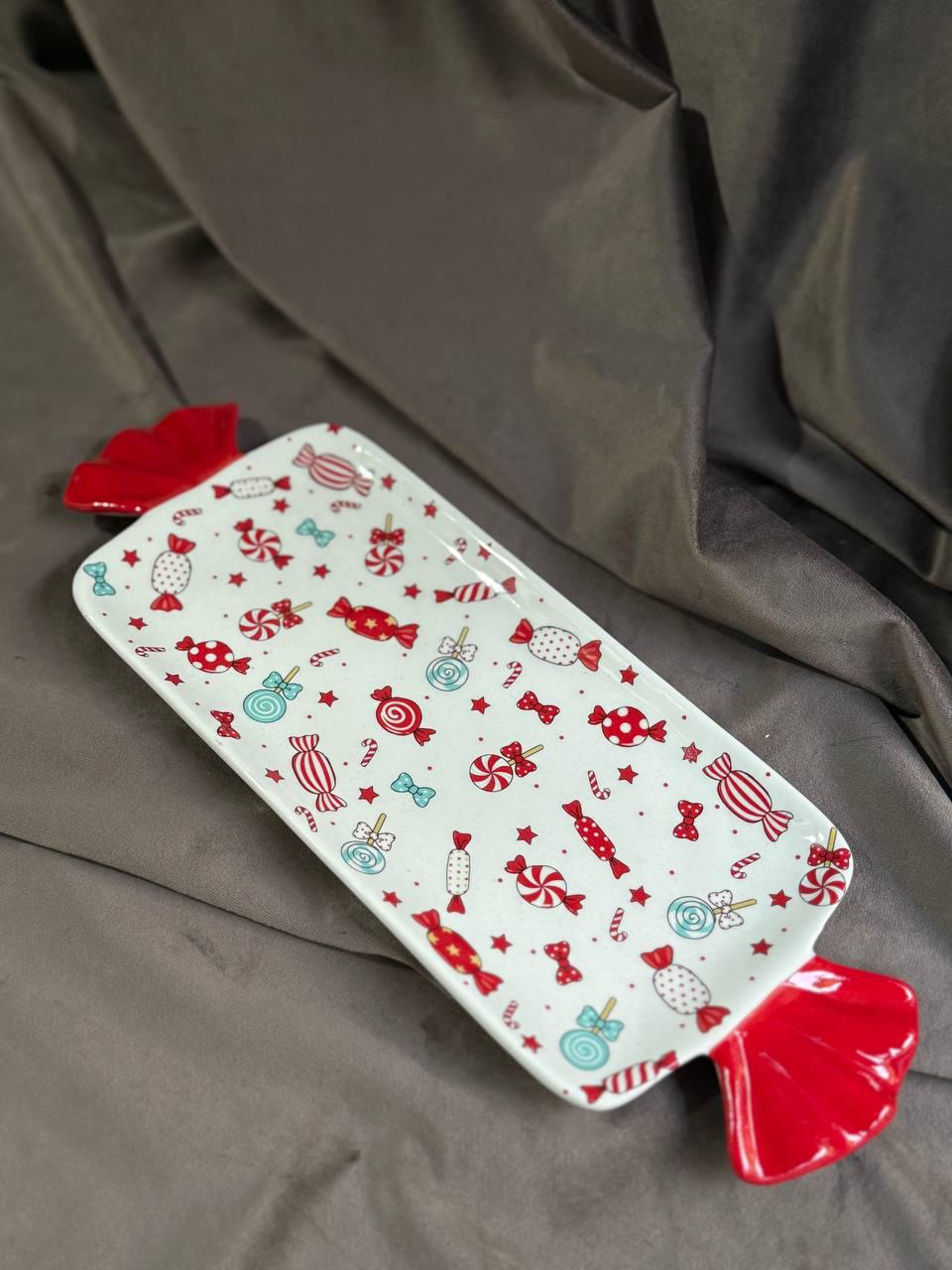 Блюдо для десертов новогоднее YIWU Merry Christmas фарфоровое 35х12,5 см (CR-1-29) - фото 1 Блюдо для десертов новогоднее YIWU Merry Christmas фарфоровое 35х12,5 см (CR-1-29) - фото 1