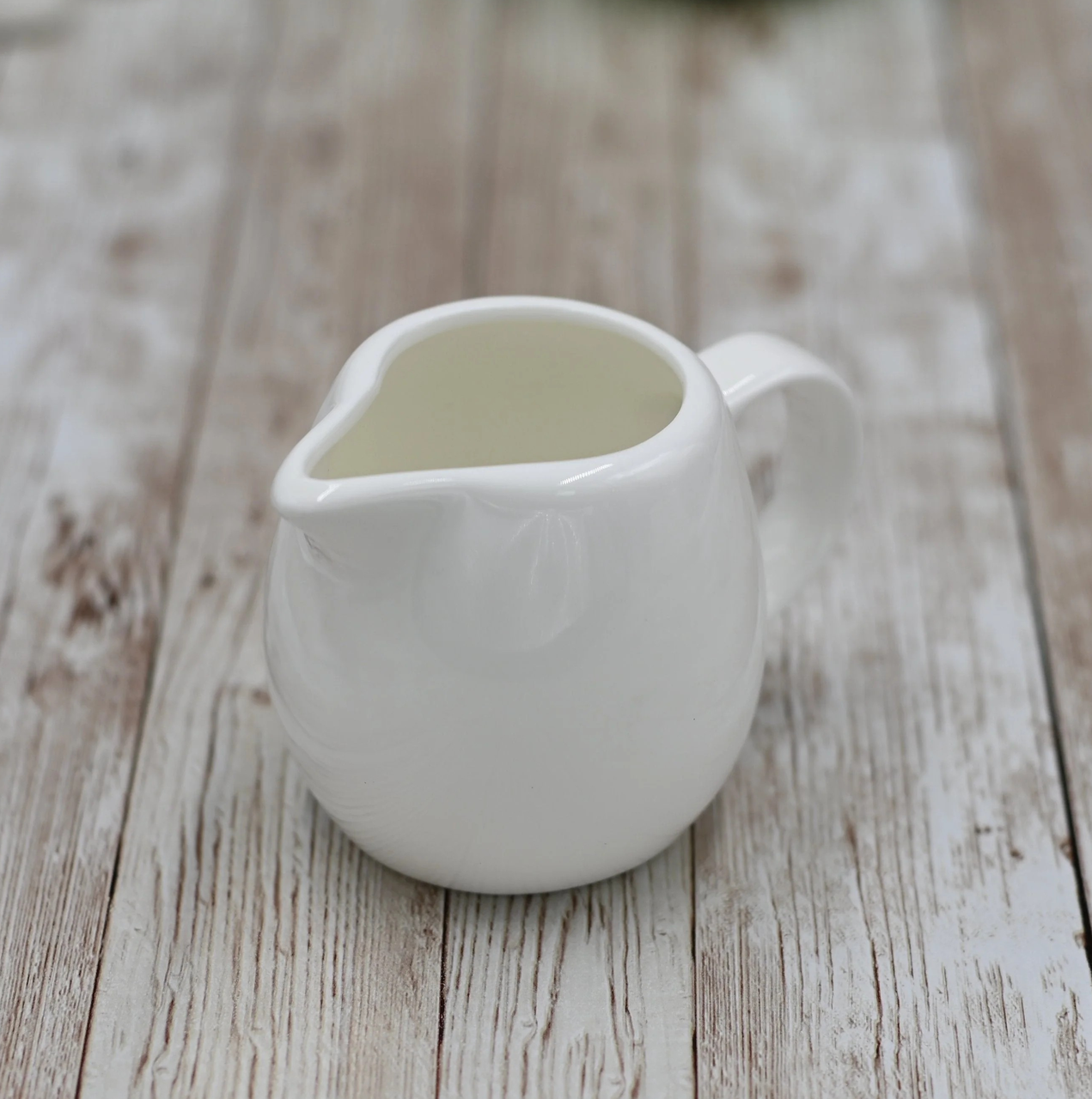 Молочник Wilmax порцеляновий 150 мл Білий (WL-995004)