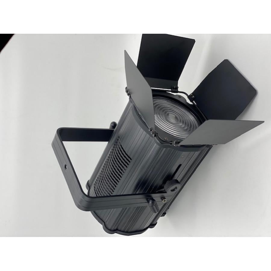 Театральный прожектор STLS Fresnel LED 200W (9280166)