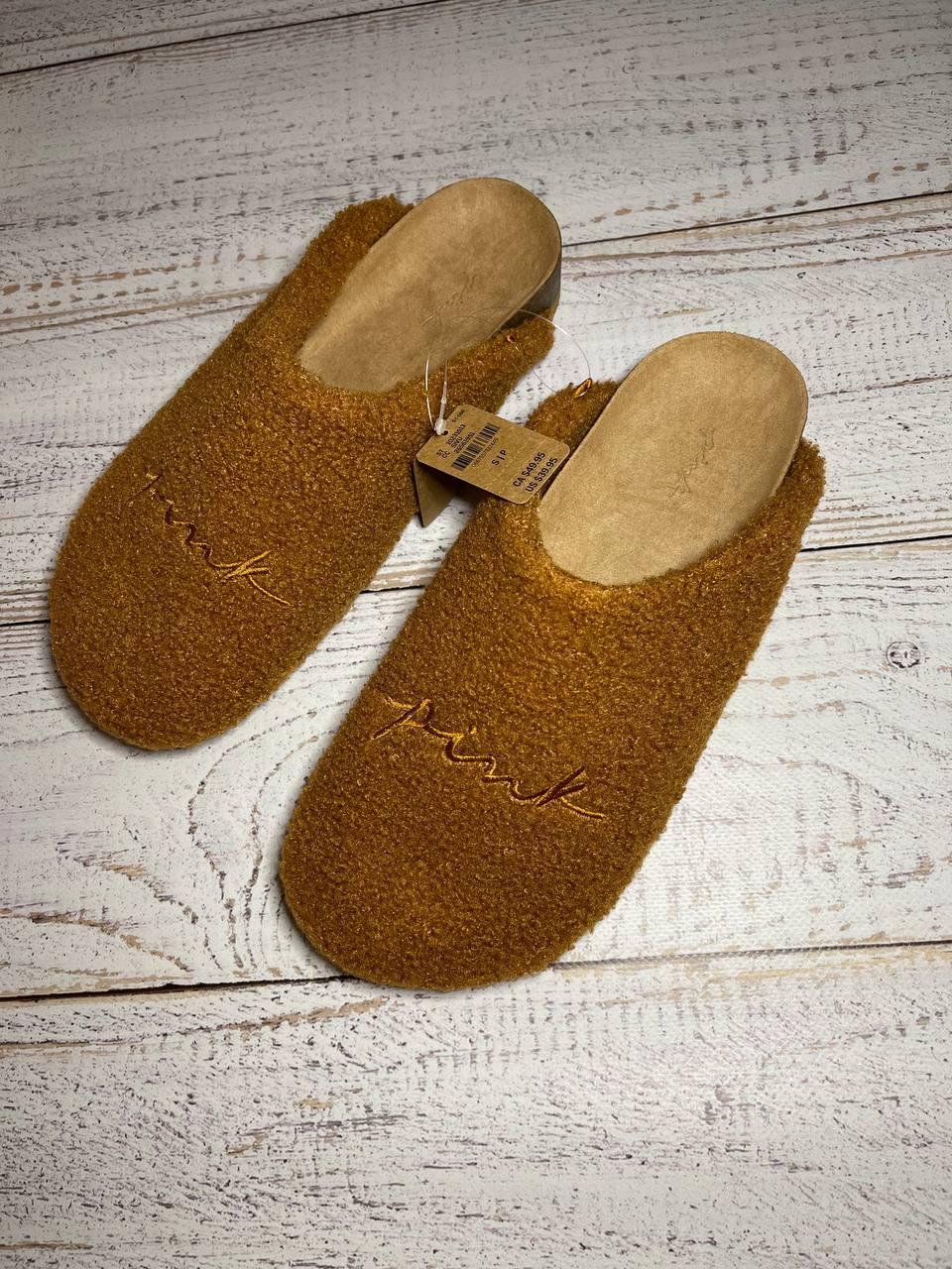 Тапочки домашні жіночі Victoria's Secret PINK Cozy-Plush Clogs р. S Коричневий (36-37) - фото 4