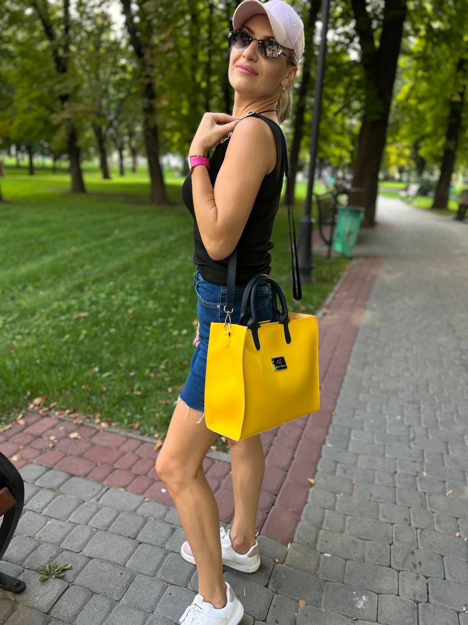 Сумка тоут женская через плечо большая классическая вмещает А4 Желтый - фото 7 Сумка тоут женская через плечо большая классическая вмещает А4 Желтый - фото 7